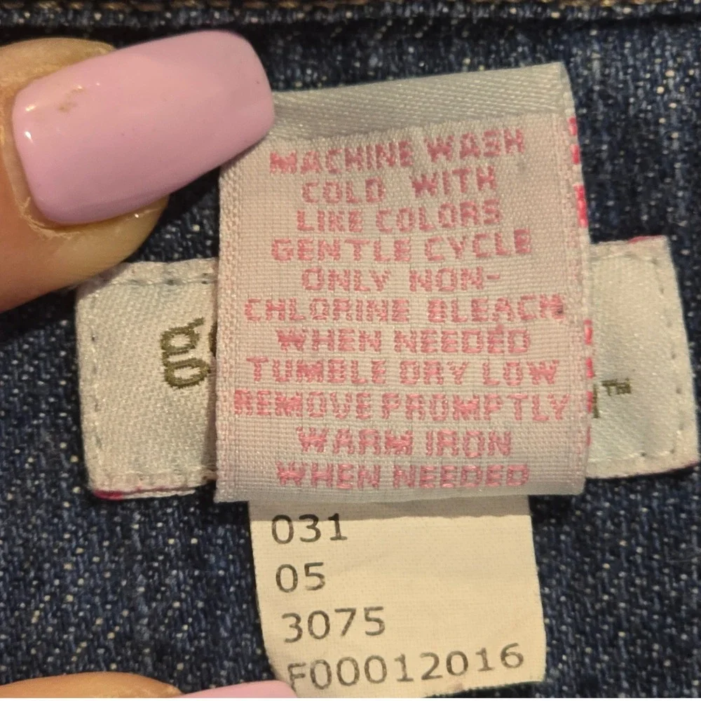 Genuine Kids OshKosh Girls 5T Blue Denim Floral Embroidered Button Front‎ Dress